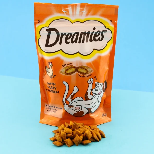 عکس تشویقی گربه Dreamies با طعم مرغ