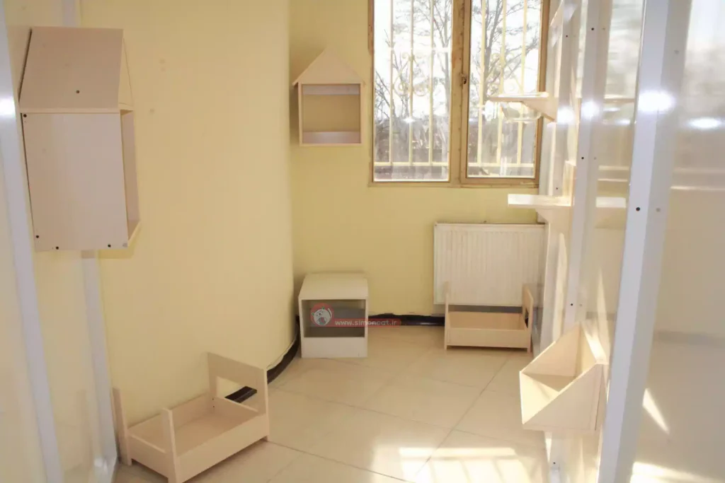 اتاق مینیمال پلاس پانسیون سایمون